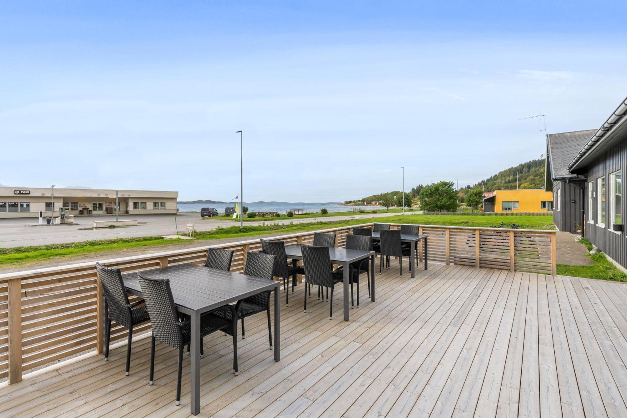 Skagi Bed & Lodge Skaland 外观 照片
