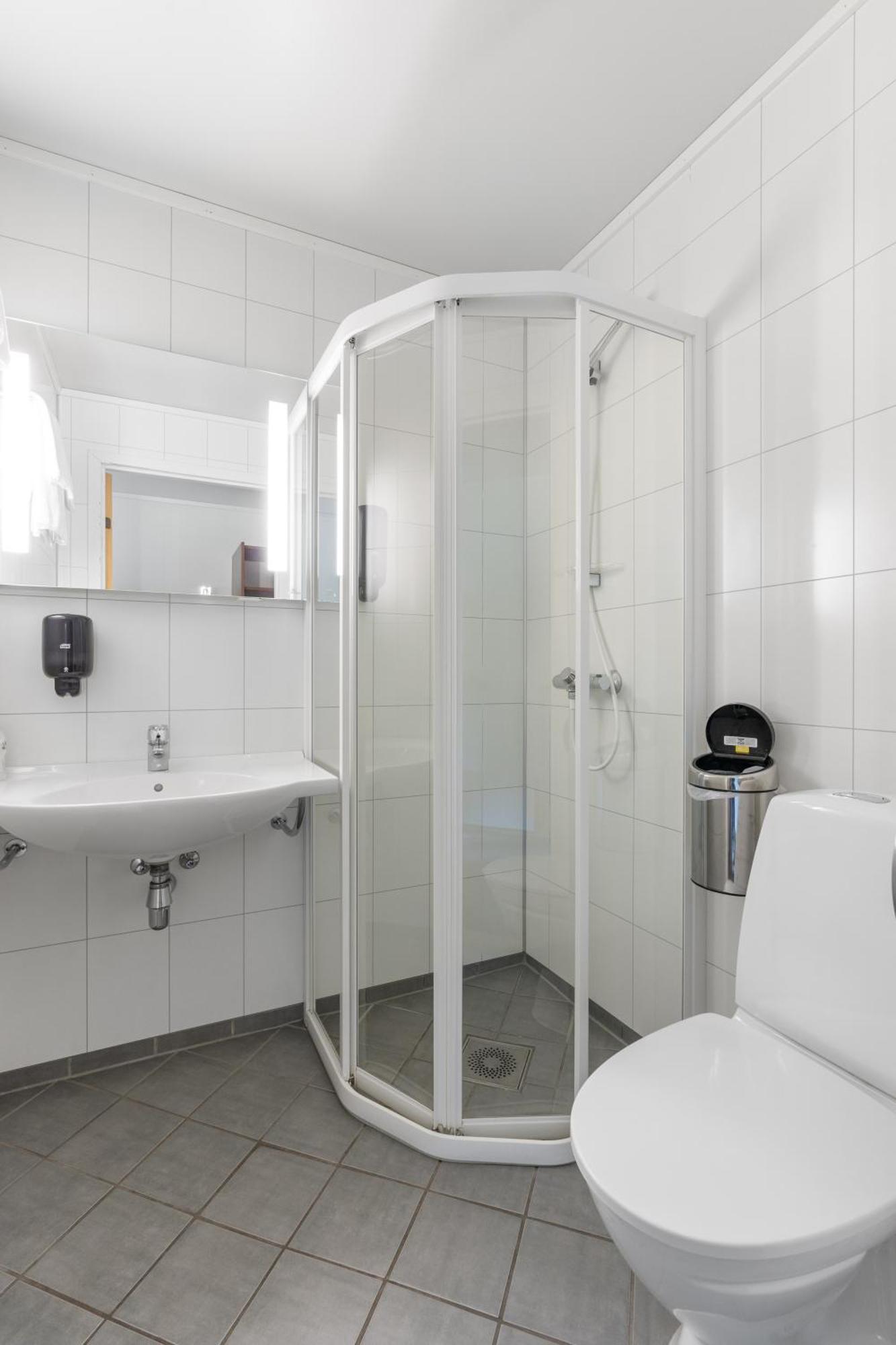 Skagi Bed & Lodge Skaland 外观 照片